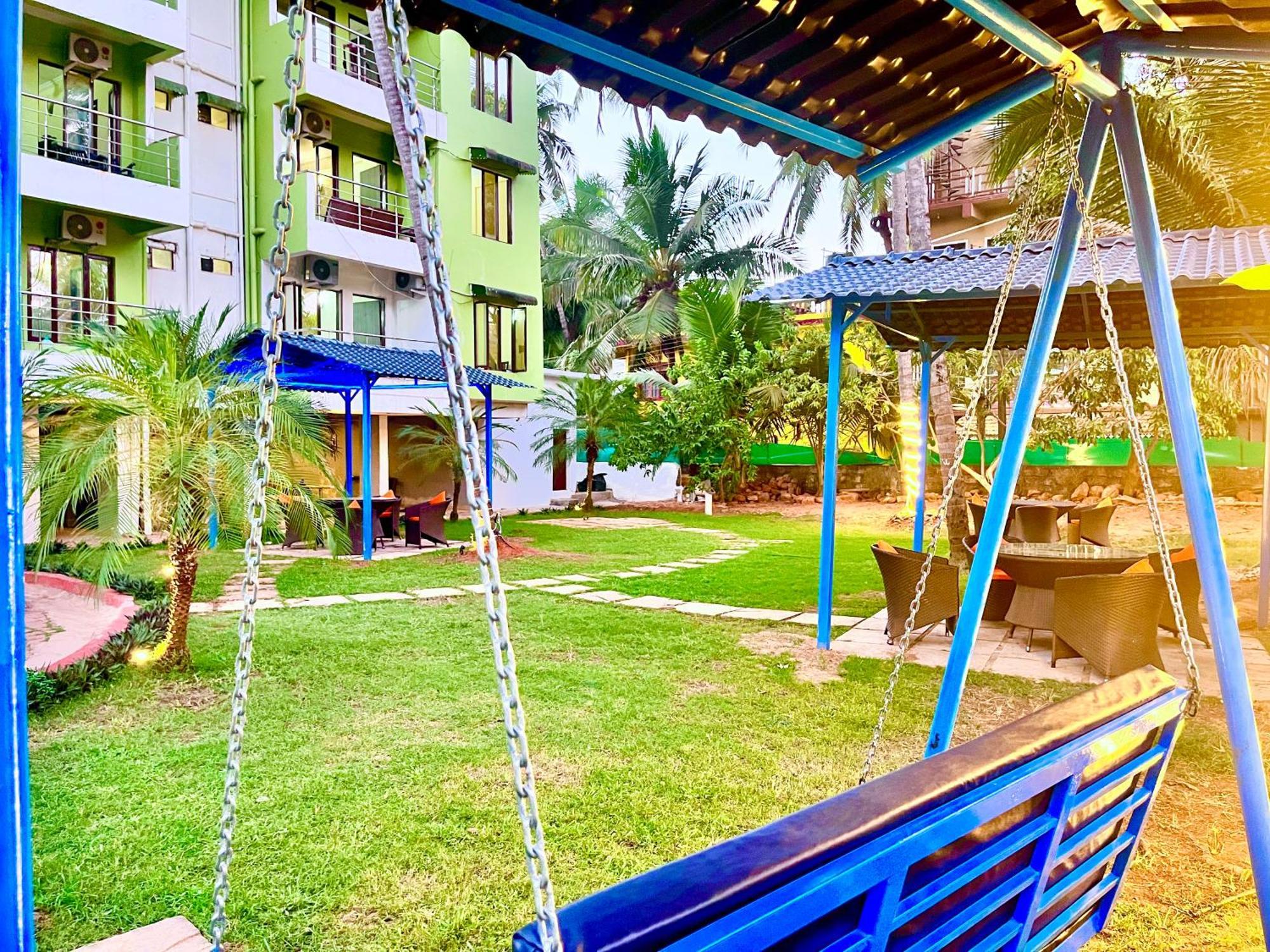 The Calagute Beach Resort By Shivam Resort 1 Km From Beach แคนโดลิม ภายนอก รูปภาพ