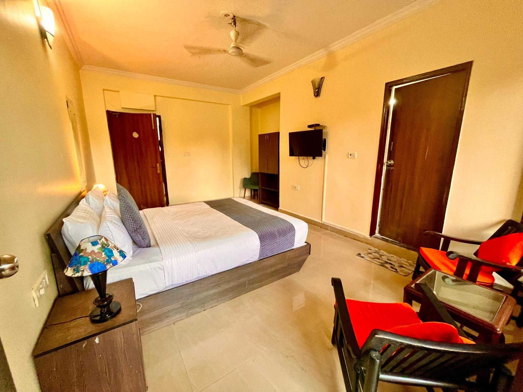 The Calagute Beach Resort By Shivam Resort 1 Km From Beach แคนโดลิม ภายนอก รูปภาพ
