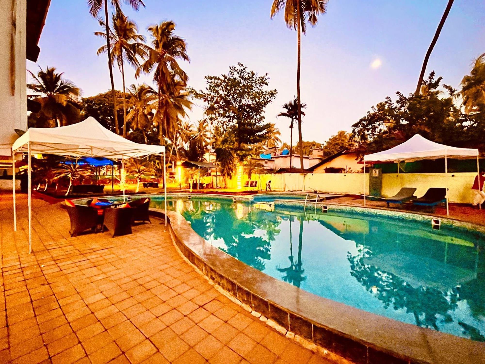 The Calagute Beach Resort By Shivam Resort 1 Km From Beach แคนโดลิม ภายนอก รูปภาพ