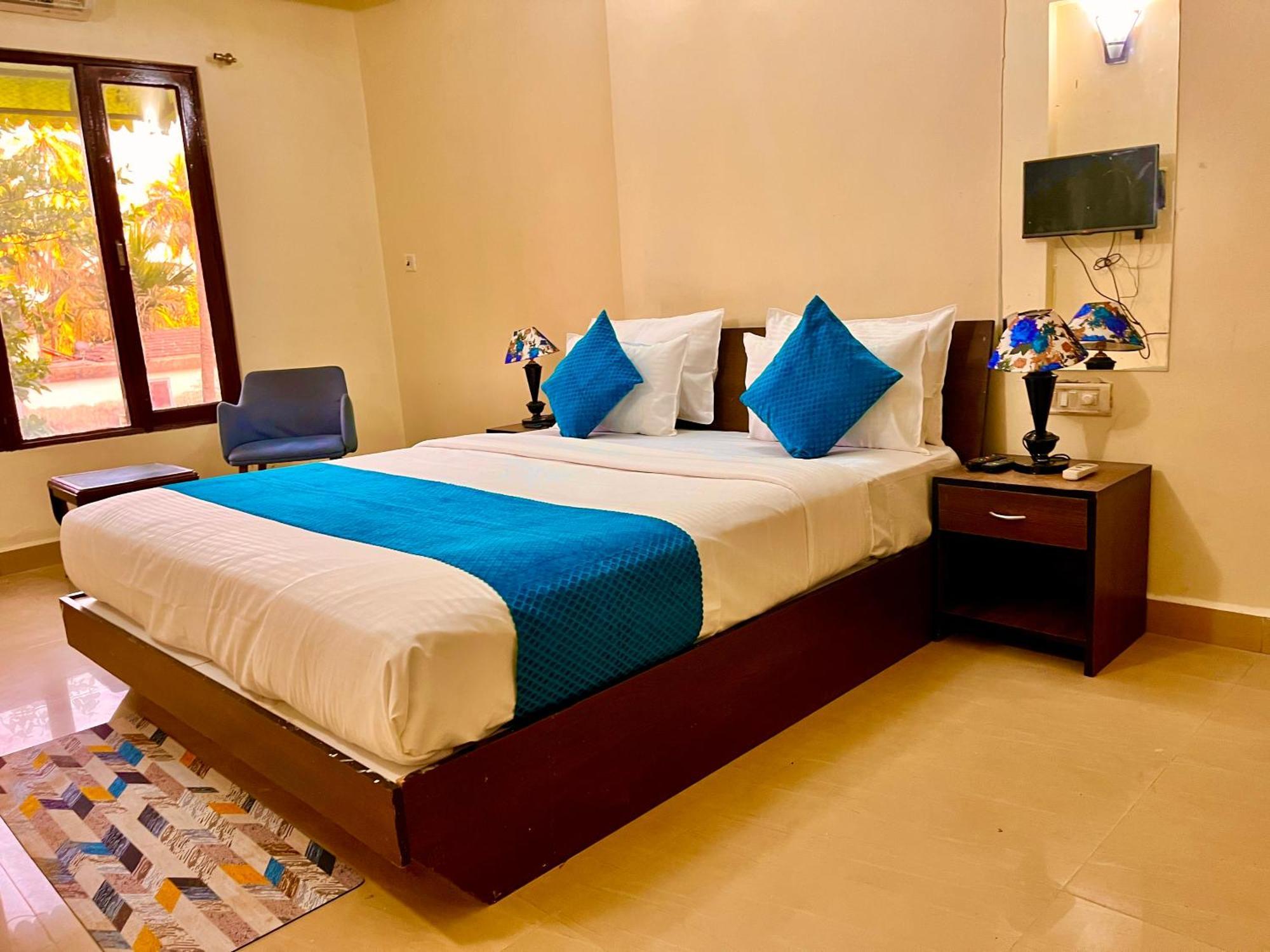 The Calagute Beach Resort By Shivam Resort 1 Km From Beach แคนโดลิม ภายนอก รูปภาพ